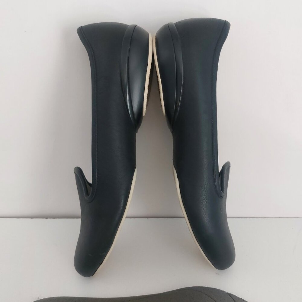 KURU Black Leather Comfort Flats Size 8.5 TRINA Work Shoes Cushioned Stylish EUC - Picture 11 of 12